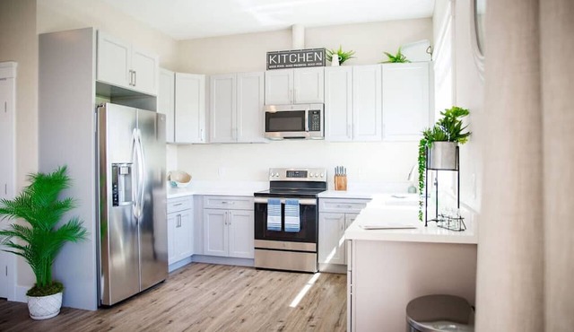 NEW Delta Home for Larger Groups