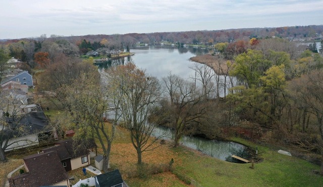 Cottage with access to private lake.