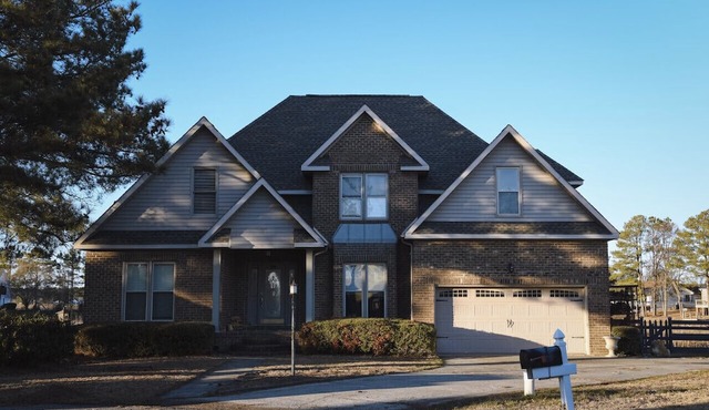 US Open 4 Bed 4 Bath in Gated Golf Community