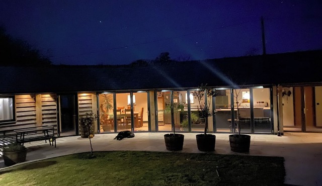 The Cart House - Rural Retreat - Pet Friendly