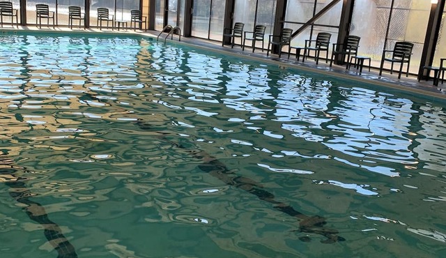 Lakefront resort with pools, kayak, tennis courts, campfire…
