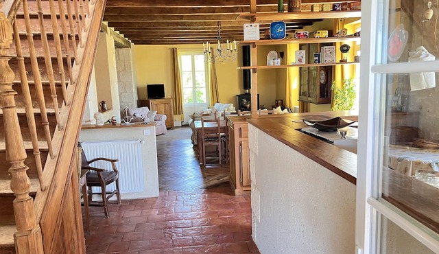 Holiday Home 'Maison Les Gourrets' with Private Pool, Private Terrace and Wi-Fi