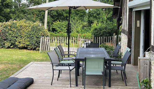 Country Home 'Gite De Sainte Radegonde' with Private Pool and Air Conditioning