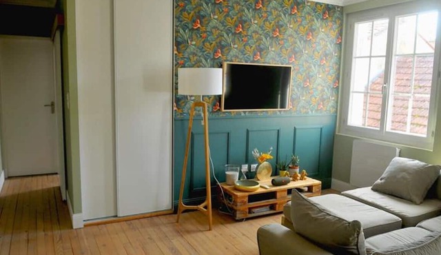 Appartement D'une Chambre Dans une Charmante Maison au Cœur de Lalinde