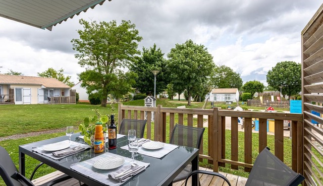 Holiday Home '2 - Maison T3 Confort' with Shared Pool, Private Terrace and Shared Garden