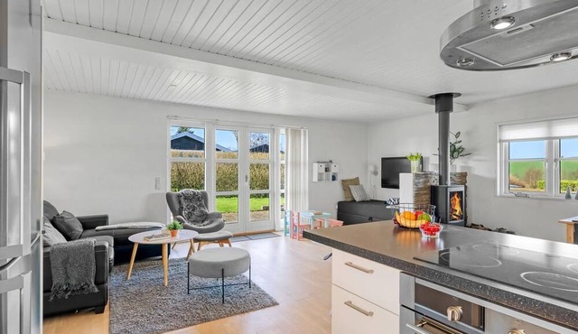 "Bendiks" - 300m to the inlet by Interhome