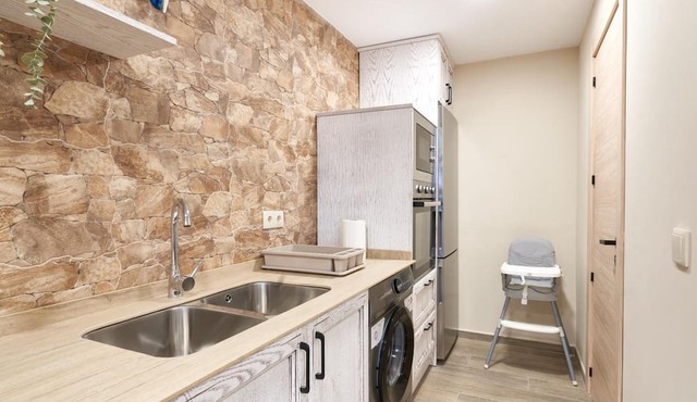 Apartment 'Casa Rural El Paloteo' with Mountain View, Private Terrace and Wi-Fi