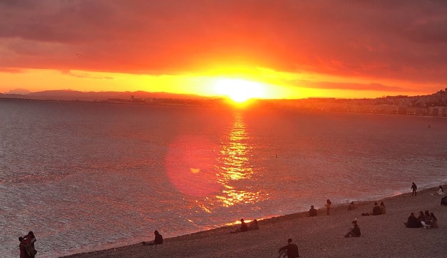 Studio Pleins Centre Ville a 5 Minutes de la mer et de la Gare à Pieds