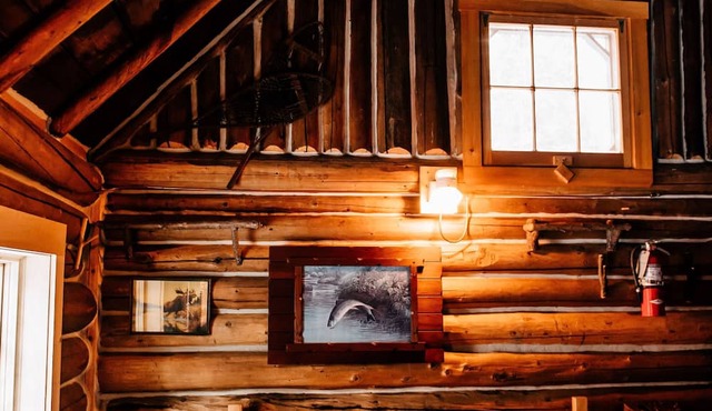 Private cabin with all meals and access to our private lake included!