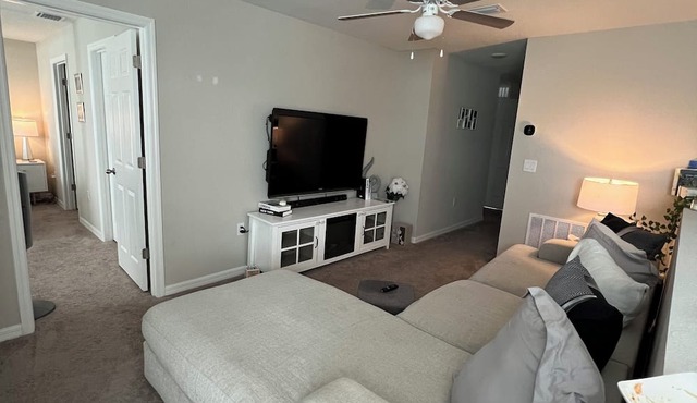 Brand New 4 bedroom Home near Lagoons and Pool!