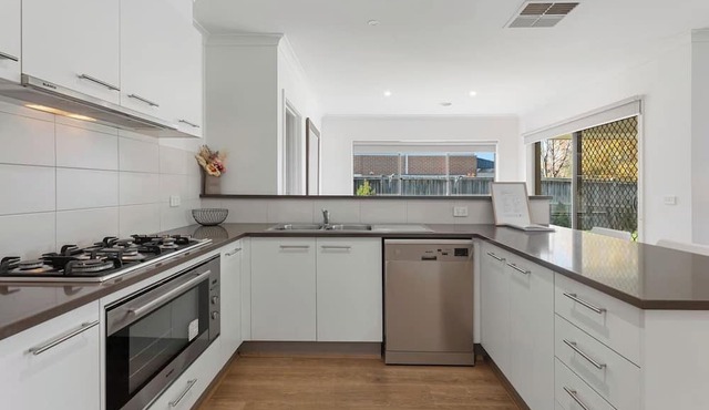 Goldwood Gem Relaxed Country Escape for Families