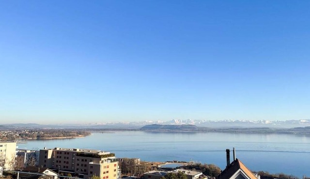 Holiday apartment Neuchâtel for 2 - 4 persons with 2 bedrooms - Penthouse holiday apartment