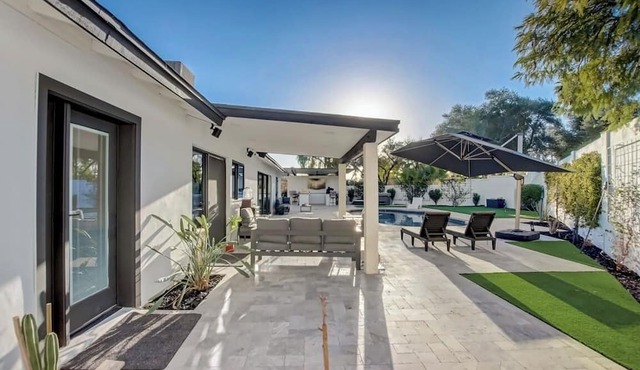 Fun & cozy N. Scottsdale with a Stunning Backyard Oasis