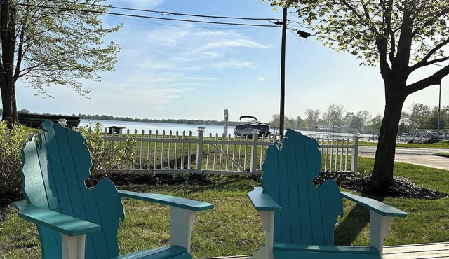 A beautiful cottage located in the lake in Crystal, MI