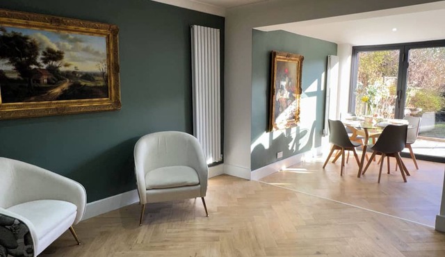 Stylish Home in Handforth near Mcr Airport