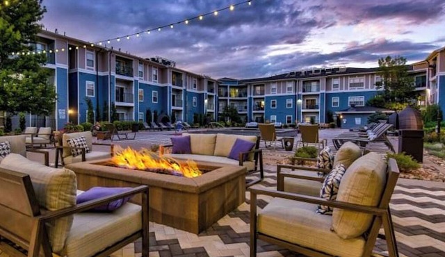 Luxury One Bedroom Rental in Lone Tree