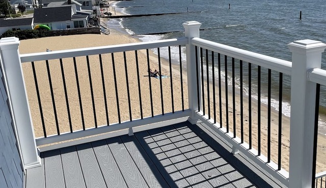Waterfront Cottage With Private Beach