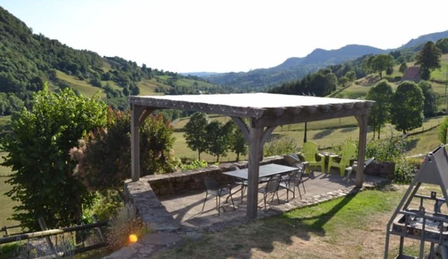 Gite Mandailles-Saint-Julien, 2 bedrooms, 4 persons