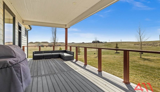 Luxury Retreat in Gillette: Your Wyoming Oasis Awaits!