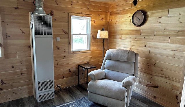 Bear Lake Retreat a cozy cabin situated walking distance to Private Bear Lake.