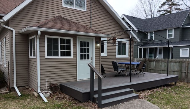 House located in Charlotte, newly updated, quiet with plenty of room to relax.