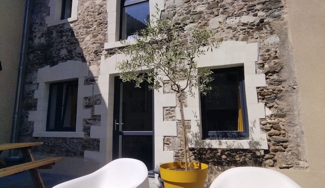 La Réserve - Jolie Petite Maison au Coeur de St Florent le Vieil