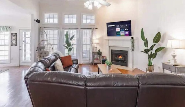 Elegant Escape Pet friendly