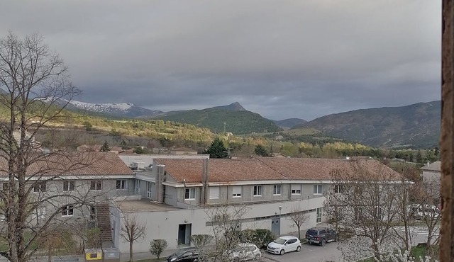 Appartement Pour 2 Personnes à Louer st Andre les Alpes France Centre Village