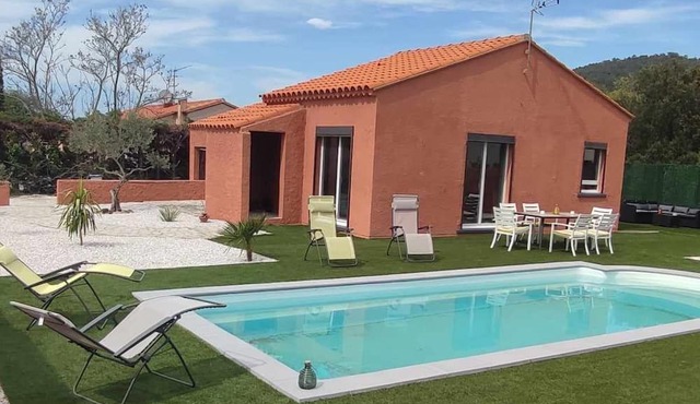 Magnificent Holiday Villa near Perthus with swimming pool and air conditioning!