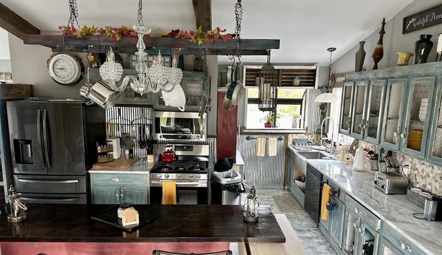 The Brupoppy Farm & Stay is located in the heart of the National Parks.