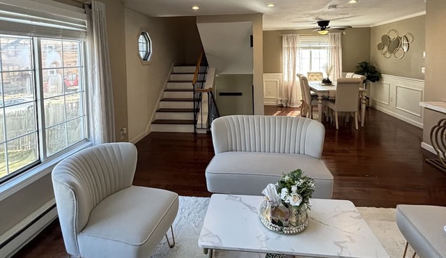 Entire Townhouse in Worcester, MA!