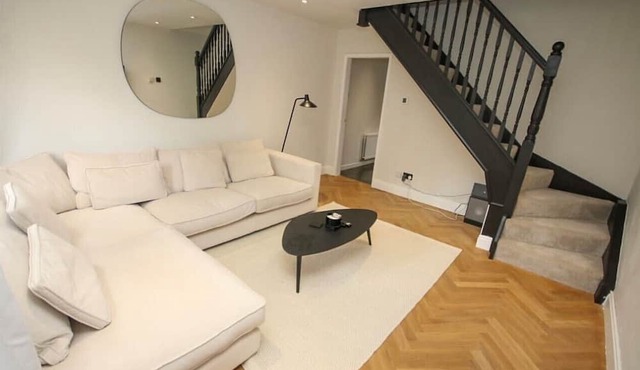 Canal Mews 2 Bedroom