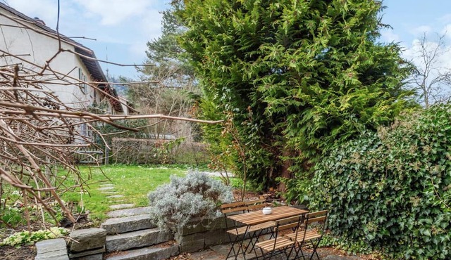 Charming Home for Flexible Weekly/Monthly Rent
