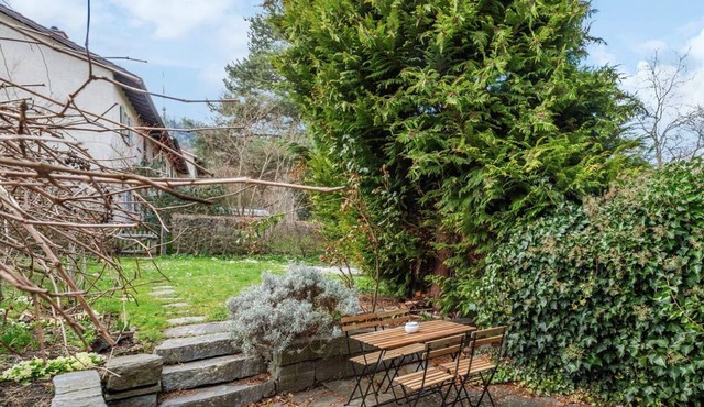 Charming Home for Flexible Weekly/Monthly Rent
