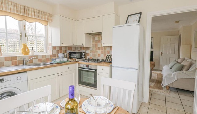 NO. 98, pet friendly, with a garden in Sturminster Newton