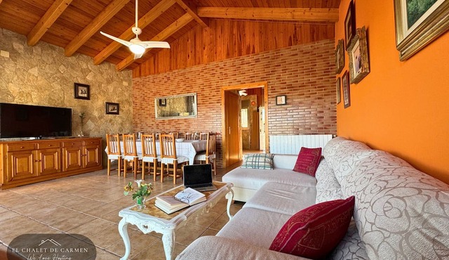 Chalet de Carmen Castelldefels - Ideal Familias