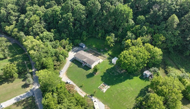 Our Country Convenient Farmhouse