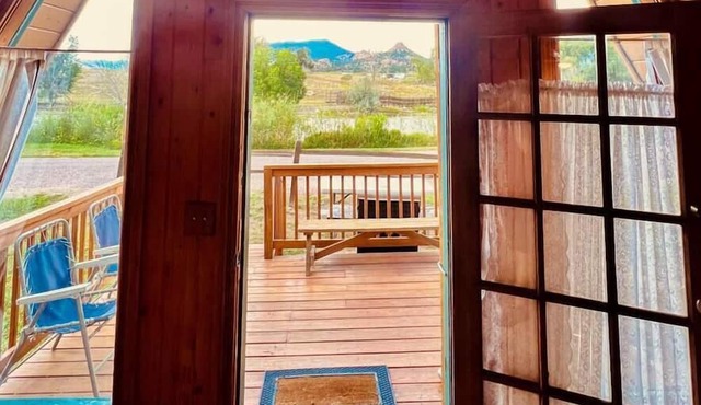 Cozy Cabin with Arkansas River View, No Pet Fee