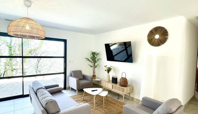 Villa Vaninha Avec Piscine Dans Village Typiquement Ardéchois