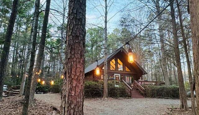 Log Cabin Family Woodland Escape