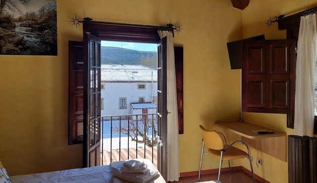 El Valle Hotel Tiene Mucho Encanto en una de las Zonas más Bonitas de Soria