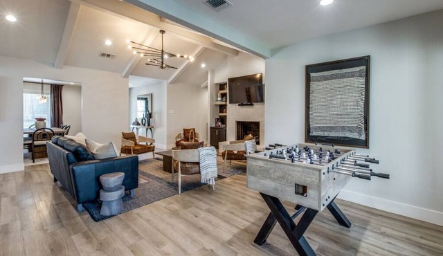 3 Mi to Kyle Field-1.5 Acre-Fire Pit/Patio-3500 sf