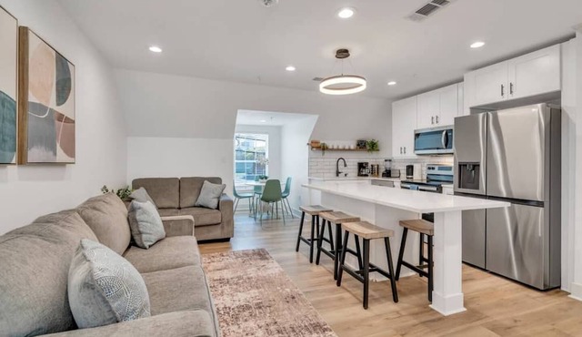 Mid-City Sanctuary in NOLA: 3BR, 2BA NOLA Haven - Experience Jazz Culture