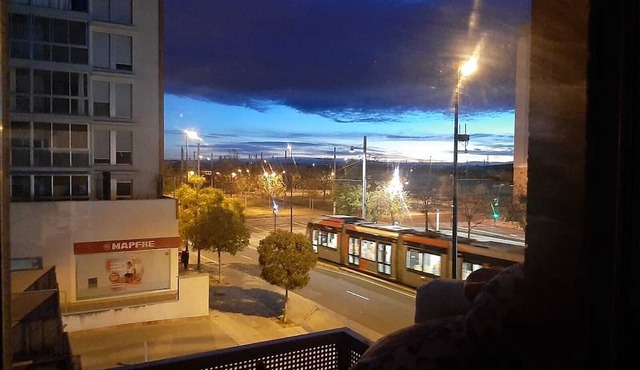 Único. Habitación de 2. Precio. Tranvía al Centro. Todo muy Cerca a 5 Minutos