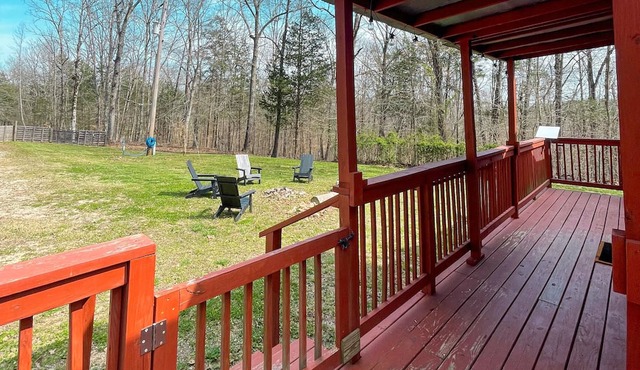 The Self-Care Tiny Cabin near TN River