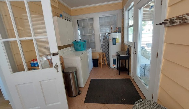 Lafayette Historical Mobile 🏡 PORCHES. MASSAGE CHAIR/JETTUB.nFam/pet friendly.