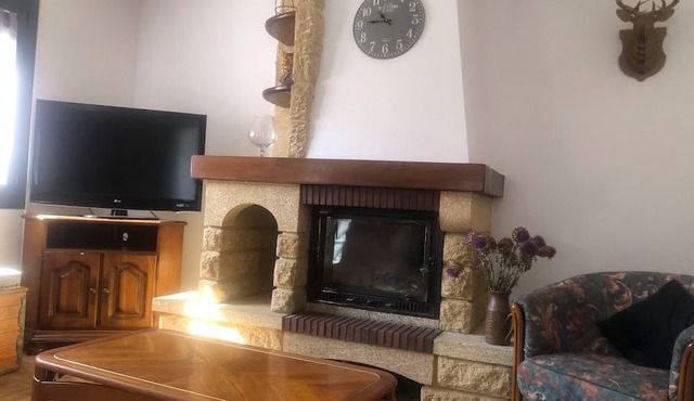 Maison Dans un Village Classé Avec Cheminé