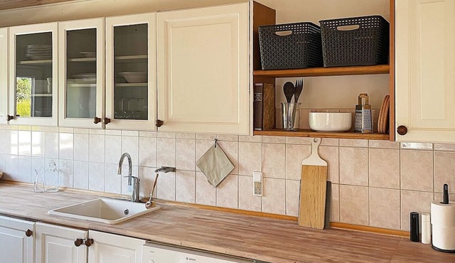 6 person holiday home in Rødby