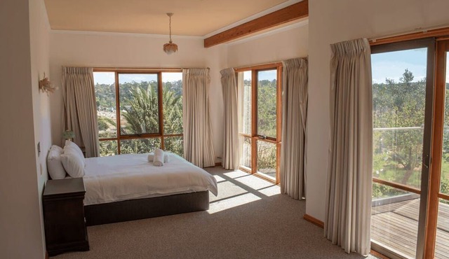 Wonderful Semi-rural House With Breath-taking View