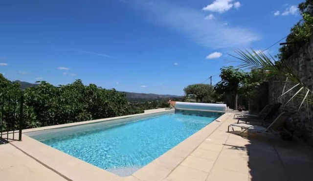 Demeure de Charme Avec Piscine à Joch